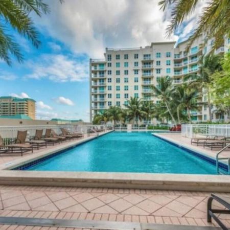 Apartment In Casa Costa Condo!Beach Pass Included Boynton Beach Extérieur photo